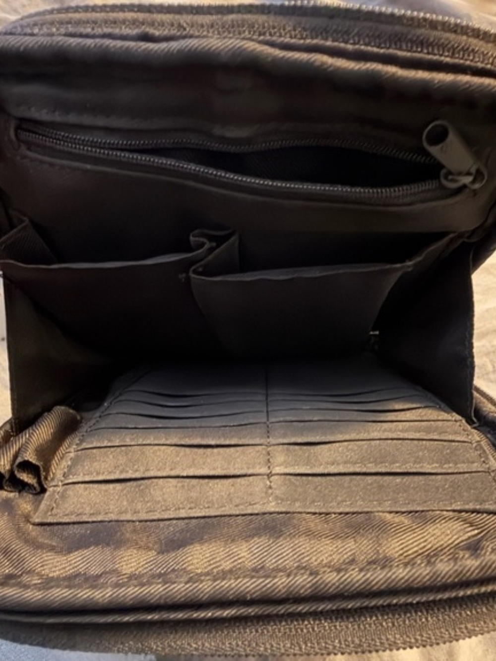 FINAL..Fossil Black Leather Crossbody - Picture 5 of 16